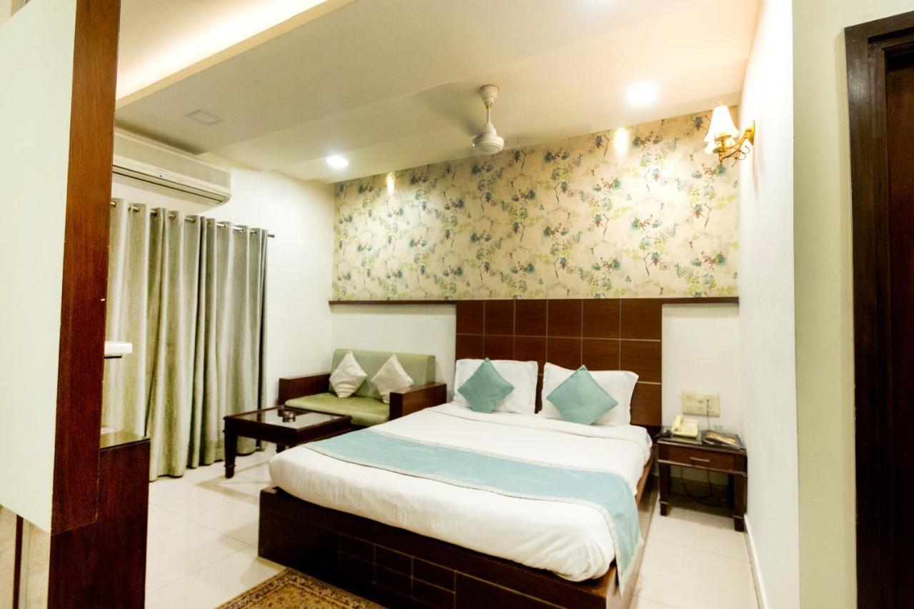 Hotel Annapoorna Residency Secundurabad Esterno foto