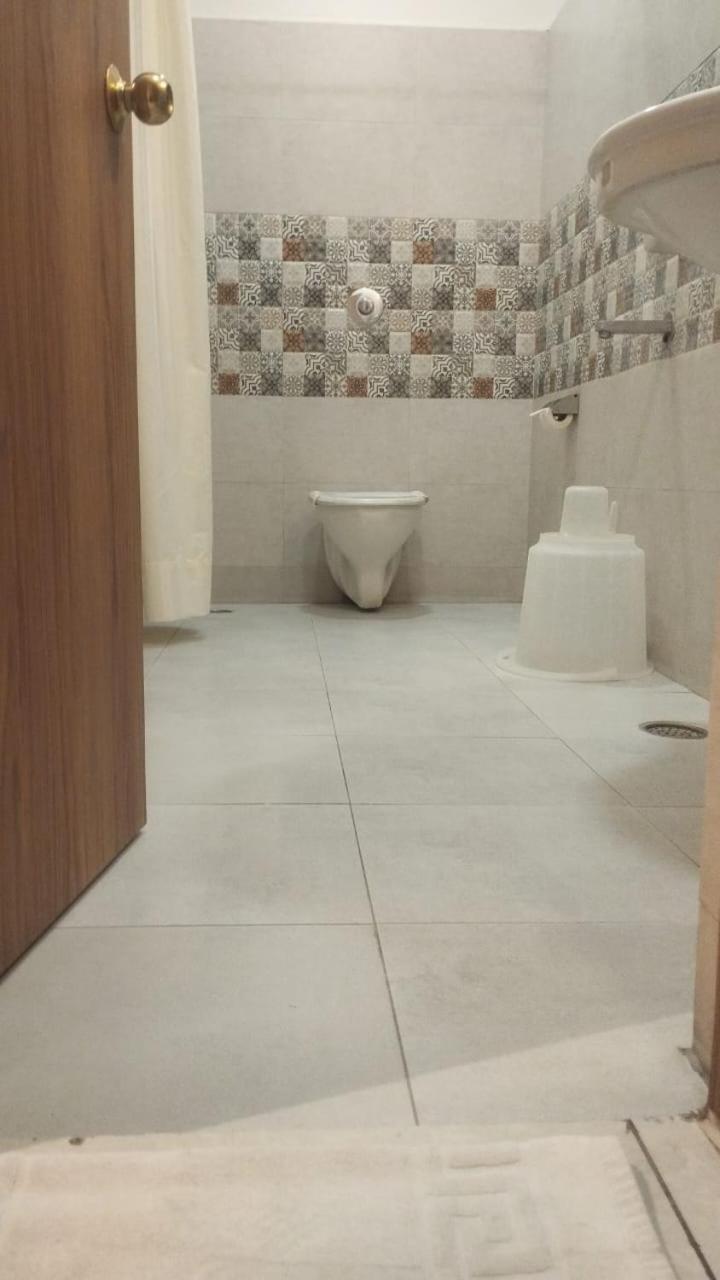 Hotel Annapoorna Residency Secundurabad Esterno foto