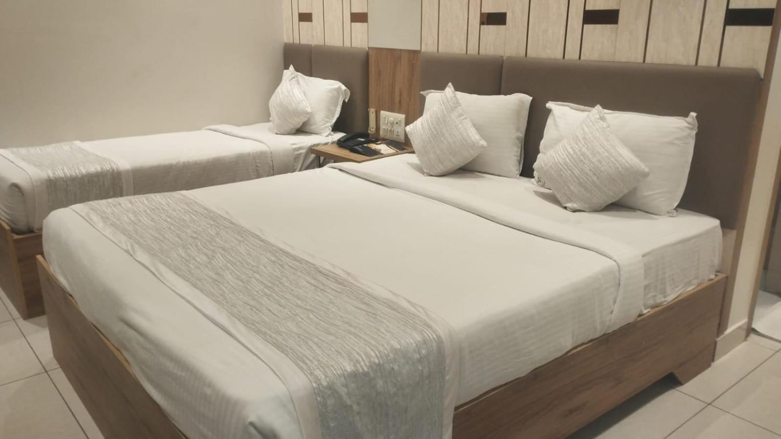 Hotel Annapoorna Residency Secundurabad Esterno foto