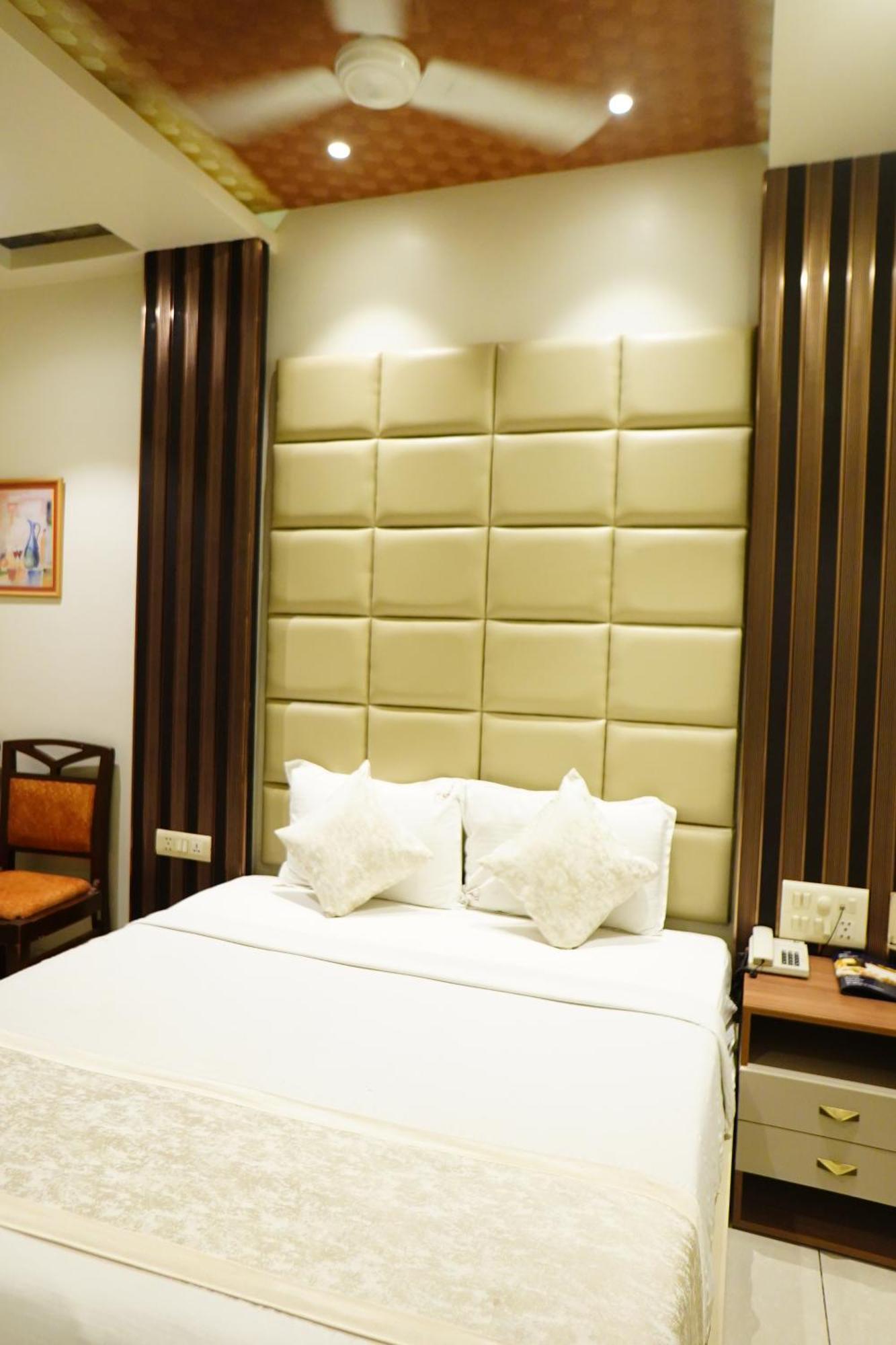 Hotel Annapoorna Residency Secundurabad Esterno foto